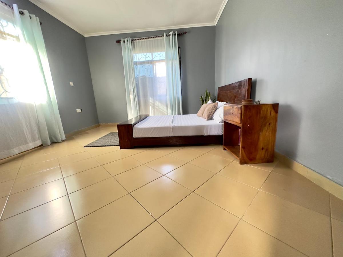 דאר א-סאלאם Sally'S Home-Near Jnia Airport מראה חיצוני תמונה